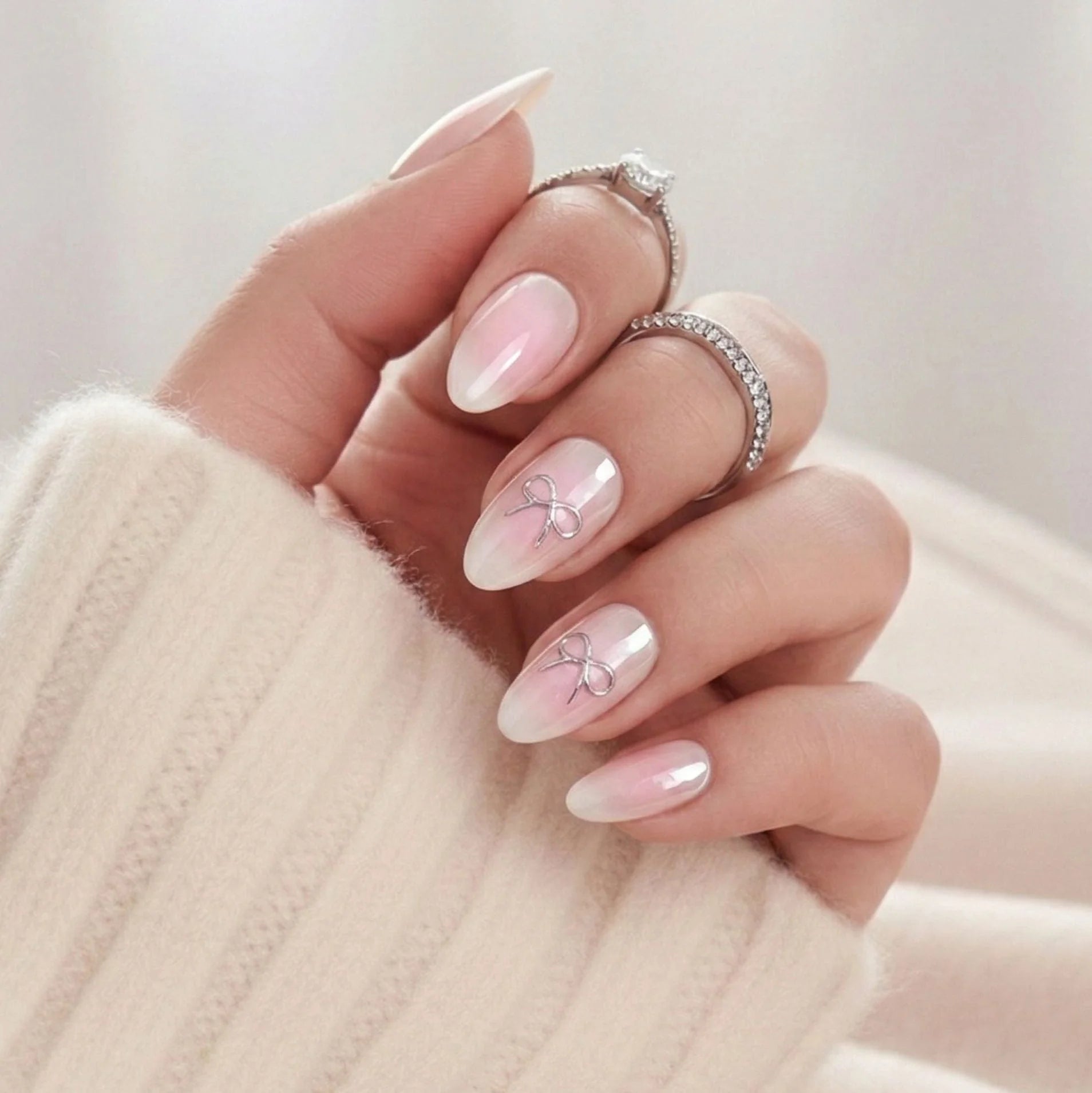 XNails Aura Amoré løsnegler best i test 2026 mandelform nude